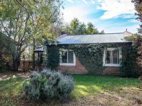 Casa en Venta - 3 Dormitorios 1 Baño - 552mts - Cordoba - Punilla - La Cumbre