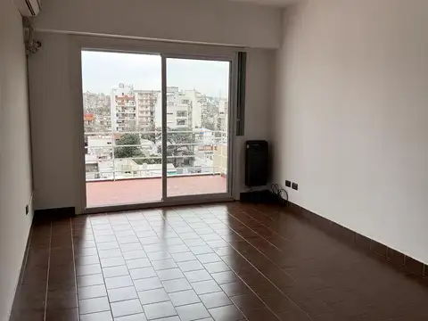 Departamento en Alquiler en Monte Castro, $ 800.000