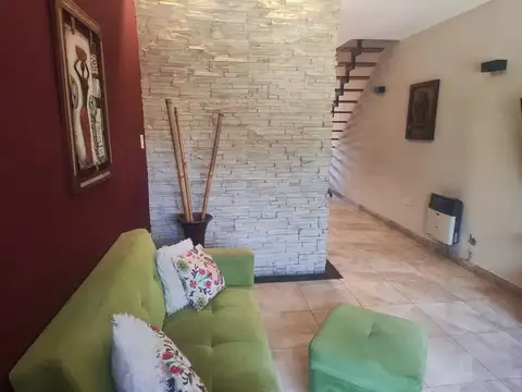 Casa en Venta en Lomas de Zamora, USD 190.000