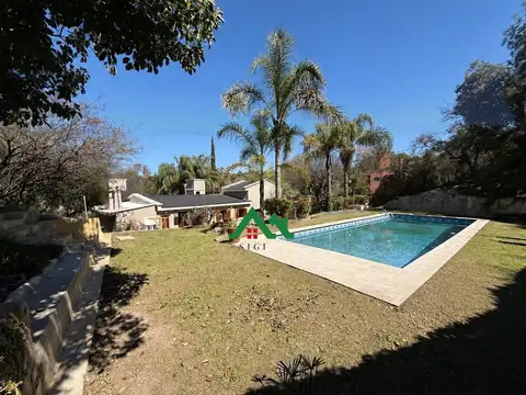 Casa 7 ambientes con 3 baños