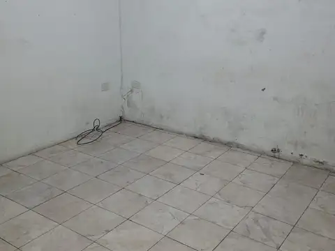 Local en Alquiler en Parque Patricios, $ 700.000