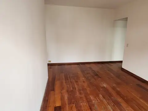 Departamento en Alquiler en Almagro, $ 700.000