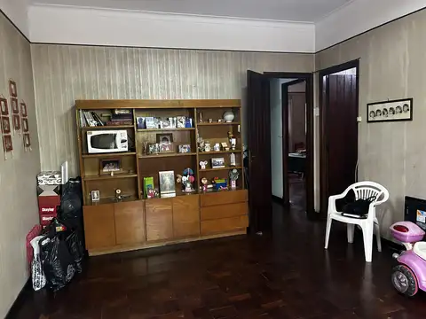 Casa 4 ambientes con 1 baño