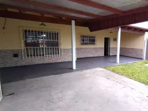 Calle 2 e/ 21 y 23, Lima, Zarate.