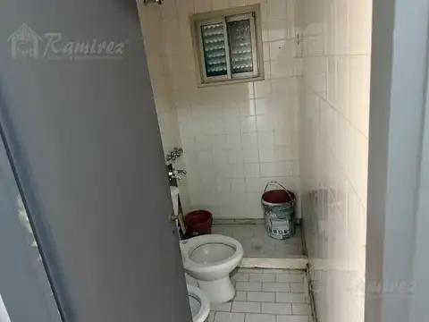 Galpon en Venta 53  mts Fondo