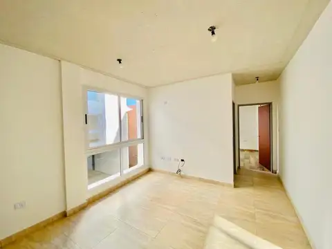 Departamento en Venta en Villa Luzuriaga, USD 55.000