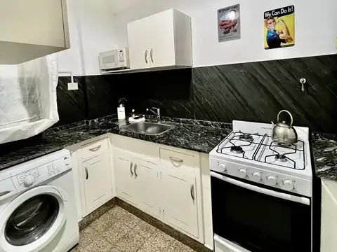 Avenida Hipólito Yrigoyen 600, Piso 5