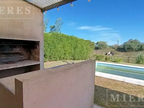 Casa en Venta en El Cantón - Barrio Puerto, USD 255.000