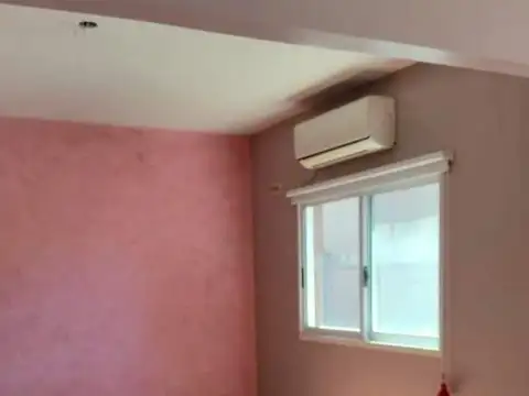 Depto Tipo Casa en Venta con 2 cocheras