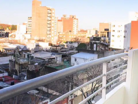 San Juan 3400, Piso 6