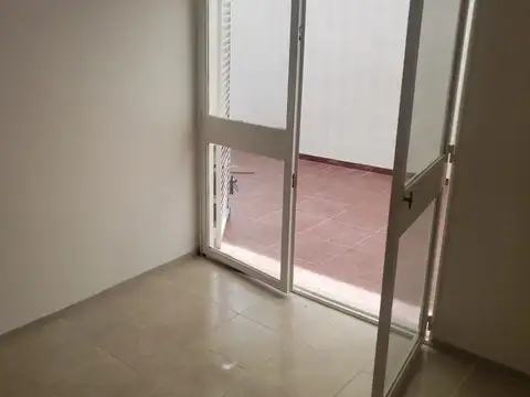 Dorrego 1400, Piso 1