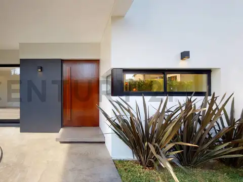507 e/ 23 y 24 , Piso 0
