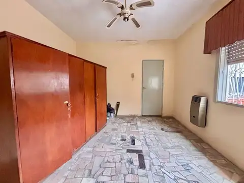 Depto Tipo Casa en Venta 42 años
