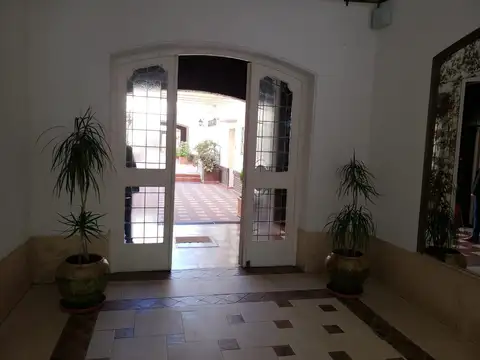 Depto Tipo Casa en Venta 50 años