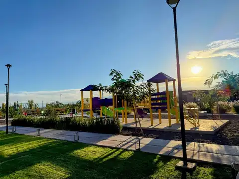 Terreno en Venta de 677,0 m2