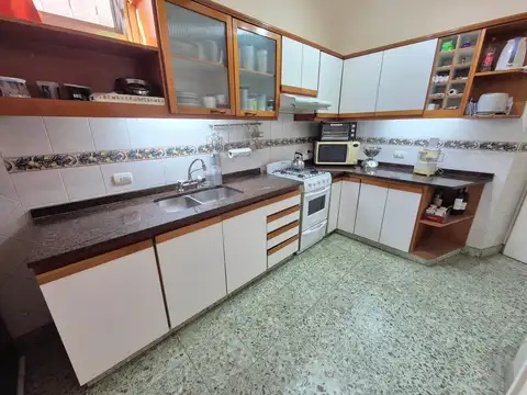 Depto Tipo Casa en Venta con 1 cocheras