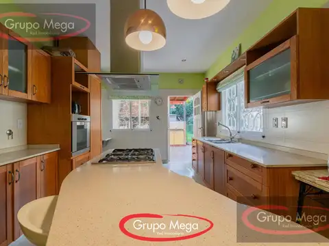 Casa en Venta al Este