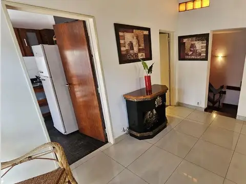 CASA EN VENTA AVELLANEDA 6 AMBIENTES
