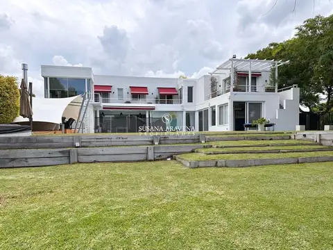 Casa en venta en Santa Barbara