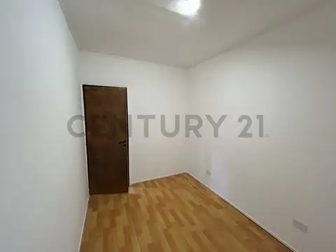 Departamento 5 ambientes con 1 baño