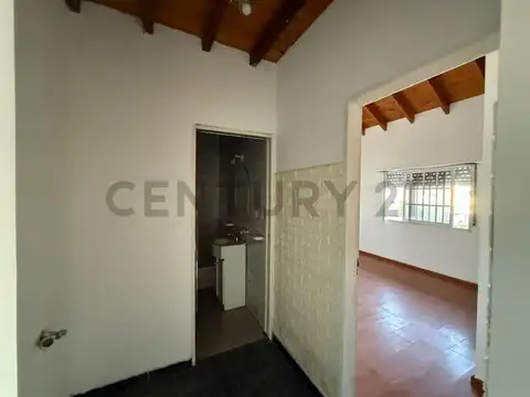 Oficina en Alquiler en Wilde, $ 670.000