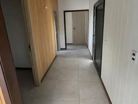 Casa a estrenar en Barrio Privado El Remanso