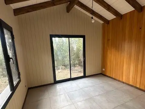 Casa 3 ambientes con 2 baños