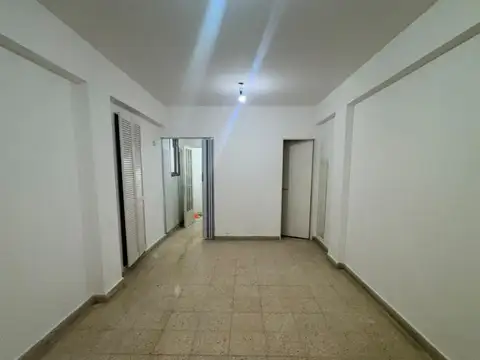 Departamento en Alquiler en Ramos Mejía Sur, $ 400.000
