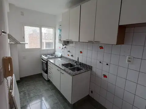 Montevideo 1835 Piso 8