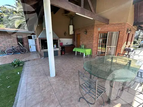 Casa en Venta en Francisco Álvarez, USD 238.000