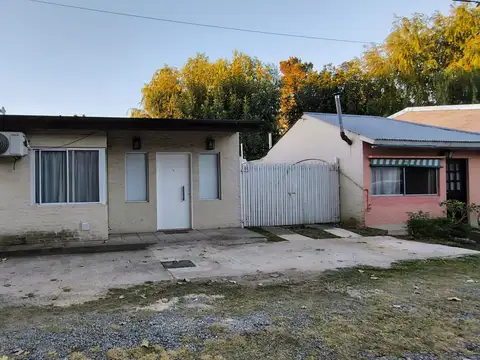 Casa 3 Ambientes Con Parque Y Parrilla En Barrio Cerrado Weekend Super Luminosa