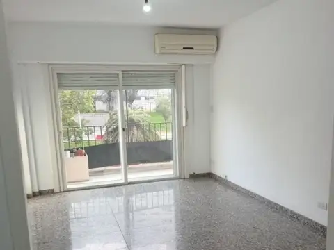 Avenida Luis María Campos 700, Piso 2