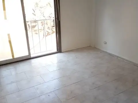 Depto Tipo Casa en Venta en Wilde, USD 98.500