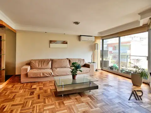 Departamento 6 ambientes con 4 baños