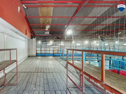 Donato Alvarez esq  calle 837 3800