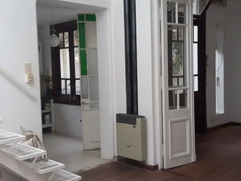 Depto Tipo Casa en Alquiler al Este