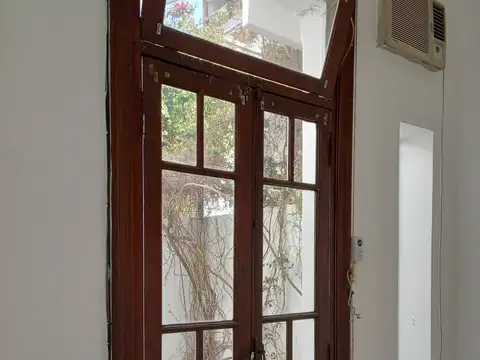 Depto Tipo Casa 2 ambientes con 1 baño