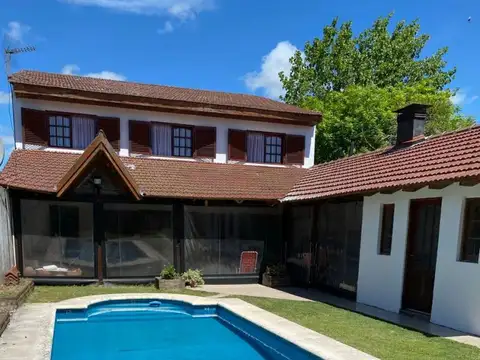 Calle 96 e/ 1 y 2 100