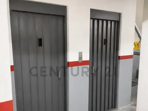 Paraná 400, Piso 0