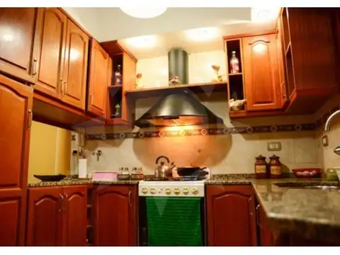 Casa 4 ambientes con 3 baños