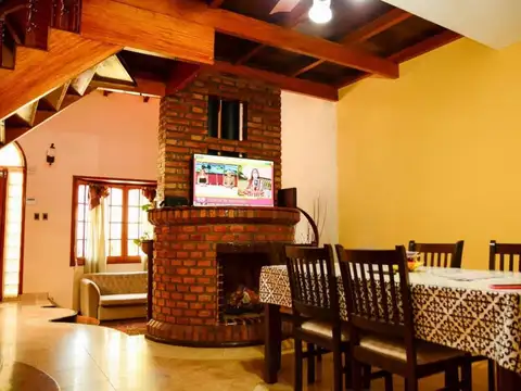 Casa en Venta en Barrio Oeste, USD 165.000