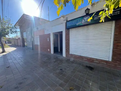 Local en Venta en Villa Krause, USD 105.000