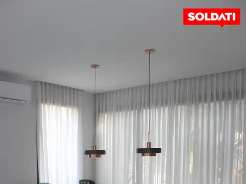 Casa en Alquiler de 4 dormitorios