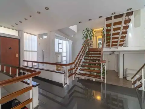 Casa en Venta en Liniers, USD 990.000
