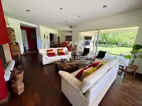 Casa en Venta en Septiembre, USD 585.000