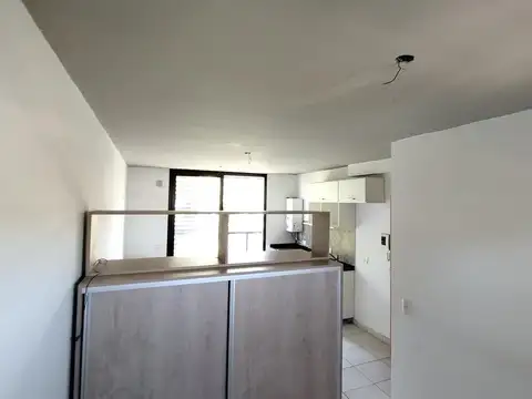 Monoambiente con terraza y parrillero propio - Viamonte 635 03-01