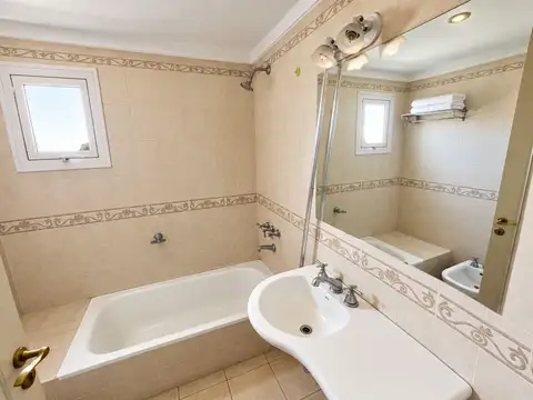 Departamento en Venta con 2 cocheras