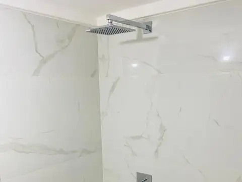 Departamento en Venta con 2 cocheras