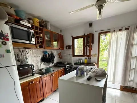 Casa 4 ambientes con 1 baño
