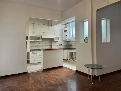Ciudad De La Paz 528 , Piso 1